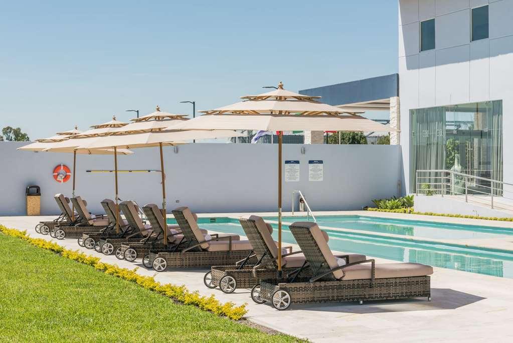 Hampton Inn&Suites by Hilton Salamanca Bajío Facilidades foto